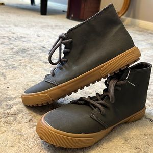 Boys Cat and Jacks Shoes